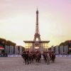 Spectacle de la Garde Républicaine lors du Longines Paris Eiffel Jumping au Champ de Mars à Paris le 5 juillet 2018.