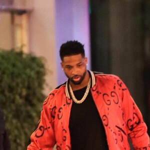 Exclusif - Khloé Kardashian et son compagnon Tristan Thompson sont allés diner avec Kendall Jenner et son compagnon Bens Simmons à Beverly Hills. Le 24 juin 2018