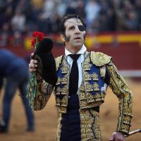 Juan José Padilla se fait arracher une partie du crâne par un taureau