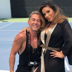 Eva Longoria a partagé cette photo prise lors d'un shooting pour Hola, sur Instagram, le 9 juillet 2018