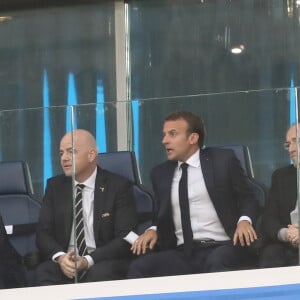 La reine Mathilde de Belgique, le roi Philippe de Belgique, Gianni Infantino, le président de la République Emmanuel Macron, Noël Le Graët et Laura Flessel-Colovic dans les tribunes lors de la demi-finale de la coupe du monde opposant la France à la Belgique à Saint-Pétersbourg, Russie, le 10 juillet 2018. © Cyril Moreau/Bestimage