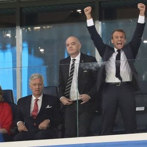 La reine Mathilde de Belgique, le roi Philippe de Belgique, le président de la Fédération internationale de football association Gianni Infantino, le président de la République Emmanuel Macron, dans les tribunes lors de la demi-finale de la coupe du monde opposant la France à la Belgique à Saint-Pétersbourg, Russie, le 10 juillet 2018. La France a gagné 1-0. © Cyril Moreau/Bestimage