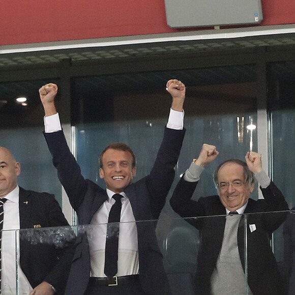 Le président de la République Emmanuel Macron, le président de la Fédération Francaise de Football (FFF) Noël Le Graët dans les tribunes lors de la demi-finale de la coupe du monde opposant la France à la Belgique à Saint-Pétersbourg, Russie, le 10 juillet 2018. La France a gagné 1-0. © Cyril Moreau/Bestimage