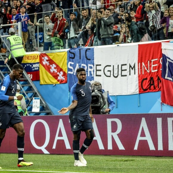 Paul Pogba, Samuel Umtiti et Antoine Griezmann - Joie de l'équipe de France après sa victoire en demi-finale de la coupe du monde contre la Belgique à Saint-Pétersbourg, Russie, le 10 juillet 2018. La France a gagné 1-0. © Cyril Moreau/Bestimage