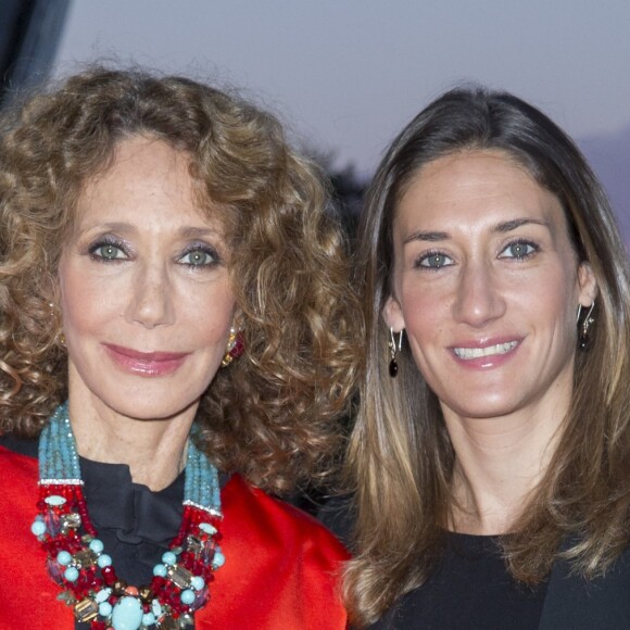 Marisa Berenson et sa fille Starlite - Inauguration de la Fondation Louis Vuitton à Paris le 20 octobre 2014.