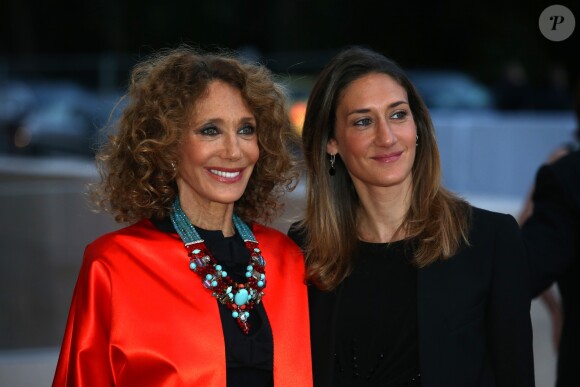 Marisa Berenson et sa fille Starlite Randall - Inauguration de la Fondation Louis Vuitton à Paris le 20 octobre 2014.