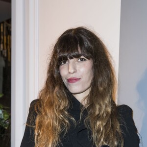 Semi-exclusif - Lou Doillon - Dîner de gala de l'association AEM (Un Avenir pour les Enfants du Monde) au bénéfice des enfants du Rwanda organisée par Babeth Djian au Pavillon Ledoyen à Paris, France, le 7 décembre 2017. Chaque année avant les fêtes, Babeth Djian mobilise la mode le temps d’un dîner caritatif au profit des enfants du Rwanda. La directrice de la rédaction de Numéro Magazine associe à la cause de l’association AEM, les grandes maisons de couture française. © Olivier Borde/Bestimage