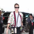 Exclusif - Kate Upton arrive avec son chien à l'aéroport de LAX à Los Angeles pour prendre l'avion, le 6 juin 2018
