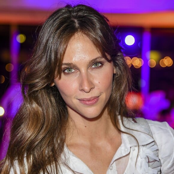 Ophélie Meunier lors du dîner de la "Soirée Blanche" au bar Magnum du Village de Roland Garros à Paris, le 7 juin 2018. © Pierre Perusseau/Bestimage