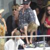 Matt Damon, Elsa Pataky avec son mari Chris Hemsworth, les enfants et des membres de leur famille en vacances à San Sebastian, le 19 juillet 2018.