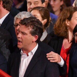 Arnaud Montebourg et Aurélie Filippetti lors du meeting de Benoît Hamon, candidat du Parti Socialiste (PS) à l'élection présidentielle 2017, à l'AccorHotels Arena de Paris, France, le 19 mars 2017. © Lionel Urman/Bestimage