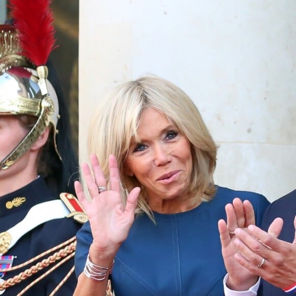 Le président de la République Française Emmanuel Macron et la Première dame Brigitte Macron, accueillent les joueurs de l'équipe de France (Les Bleus) et son sélectionneur Didier Deschamps, le président de la Fédération Française de Football Noël Le Graët et des membres de la FFF, au Palais de l'Elysée. Paris, le 16 juillet 2018. © Stéphane Lemouton/Bestimage