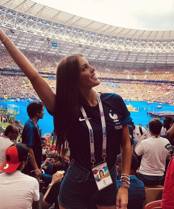 Iris Mittenaere lors de la finale de la Coupe du monde 2018 en Russie -Instagram, 15 juillet 2018