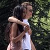 Exclusif - Malia Obama et son compagnon Rory Farquharson se promènent en amoureux dans les rues de Paris. Le 16 juillet 2018