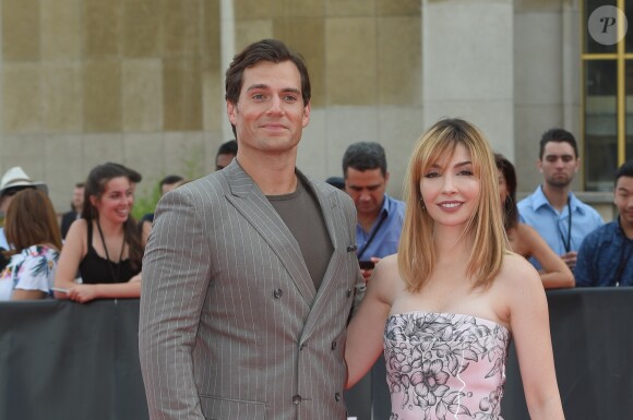 Henry Cavill et Alix Benezech à l'avant-première mondiale de "Mission: Impossible Fallout" sur la place du Trocadéro à Paris, le 12 juillet 2018. © Coadic Guirec-Denis Guignebourg/Bestimage  Celebrities at the world premiere of "Mission: Impossible Fallout" at the Trocadero in Paris. July 12th, 2018.12/07/2018 - Paris