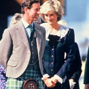 Lady Diana avec le prince Charles en 1987.