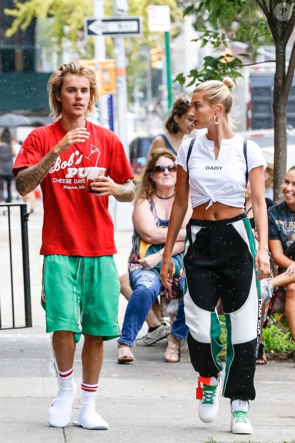 Exclusif - Justin Bieber et sa fiancée Hailey Baldwin sont allés déjeuner puis au cinéma ensemble à New York, le 3 août 2018.