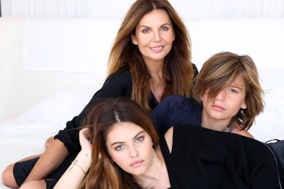 Veronika Loubry et ses enfants, Thylane et Ayrton Blondeau. Photo par Sandrine Gomez.