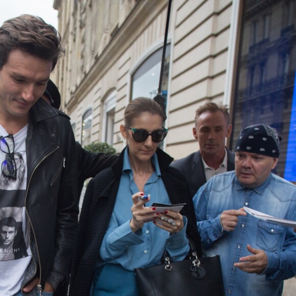 Exclusif - Céline Dion et son danseur Pepe Munoz à Paris, France, le 8 août 2017.