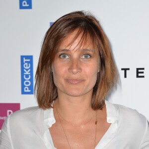 Julie de Bona - Photocall de la série "Juste un regard", adaptation du roman à succès de l'écrivain H. Coben, au cinéma Gaumont Champs-Elysées Marignan à Paris, France, le 11 mai 2017. © Veeren/Bestimage