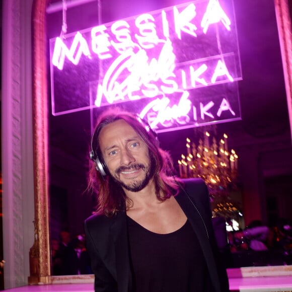 Semi Exclusif - Bob Sinclar - La maison Messika fête les 10 ans de sa collection "iconique Move" et le lancement d'une collection capsule avec sa nouvelle égérie G.Hadid à l'hôtel Salomon de Rothschild le 27 septembre 2017. © Rachid Bellak / Bestimage