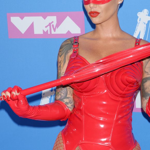 Amber Rose assiste aux MTV Video Music Awards 2018 au Radio City Music Hall à New York, le 20 août 2018.