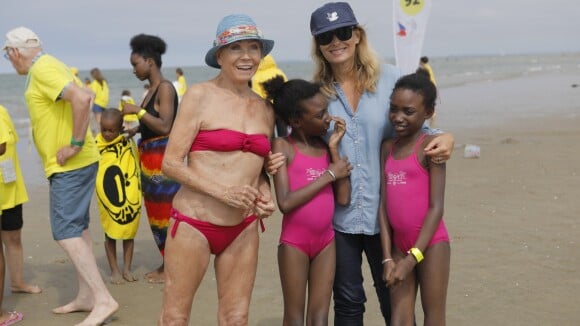 Valérie Trierweiler : Sortie à la mer sans son chéri mais avec Isabelle Aubret