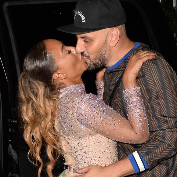 Melanie Brown alias Mel B et son meilleur ami Gary Madatyan quittent la soirée organisée par Simon Cowell au restaurant AGO à Hollywood, le 22 aout 2018.