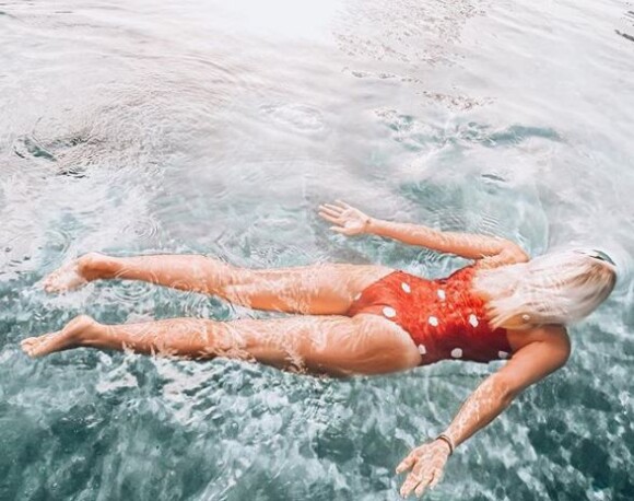 Erika Choperena, la femme d'Antoine Griezmann, en maillot de bain le 7 août 2018.
