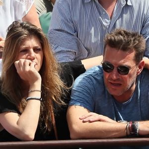Benjamin Castaldi avec sa femme Aurore Aleman dans les tribunes des Internationaux de France de Tennis de Roland-Garros à Paris le 2 juin 2018. © Jacovides/Moreau/Bestimage