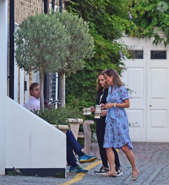 Exclusif - Pippa Middleton, enceinte, et son mari James Matthews à Londres le 9 août 2018.