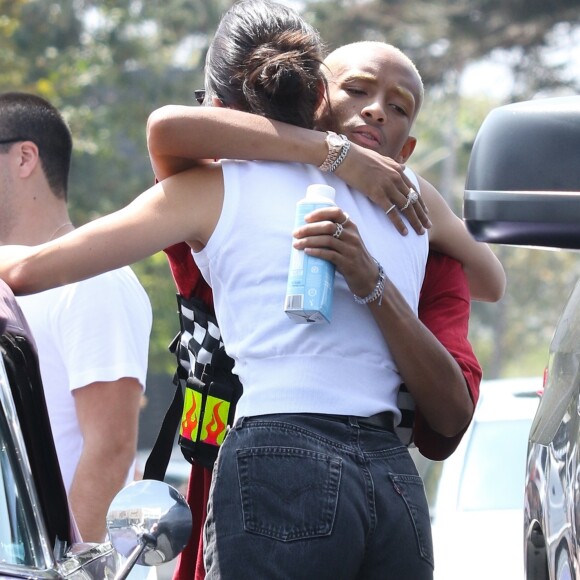 Exclusif - Kendall Jenner, Jaden Smith, Anwar Hadid et Kaia Gerber ont été aperçus avec des amis au Malibu Country Mart à Malibu, le 24 aout 2018.