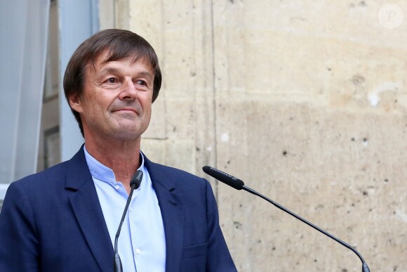 Passation de pouvoir entre le ministre de la Transition Ecologique et Solidaire, Nicolas Hulot, en compagnie de son épouse Florence Lasserre, et son successeur François de Rugy, accompagné de sa femme Séverine Servat, au ministère de l'Ecologie, hôtel de Roquelaure, à Paris, le 4 septembre 2018. © Stéphane Lemouton / Bestimage