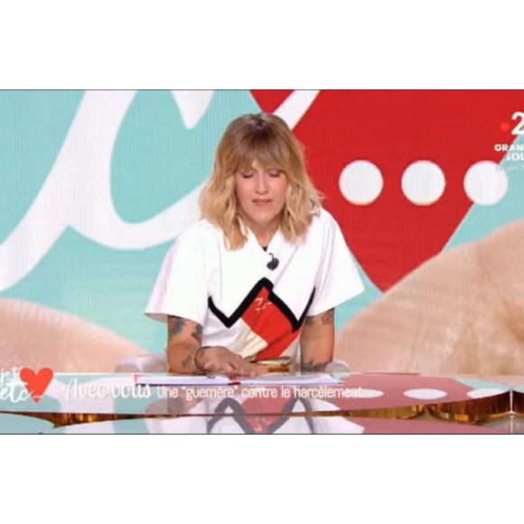 Daphné Bürki parle harcèlement de rue dans "Je t'aime etc" sur France 2 le 30 août 2018.