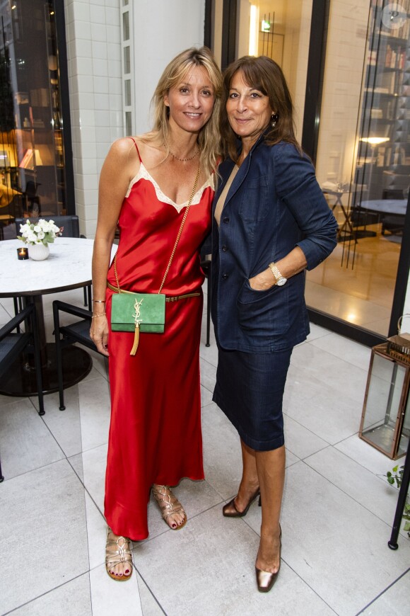 Sarah Lavoine (sac Yves Saint Laurent) et une amie - Soirée d'inauguration du Spa Akasha (Carita) à l'hôtel Lutetia à Paris le 10 septembre 2018. © Pierre Perusseau/Bestimage