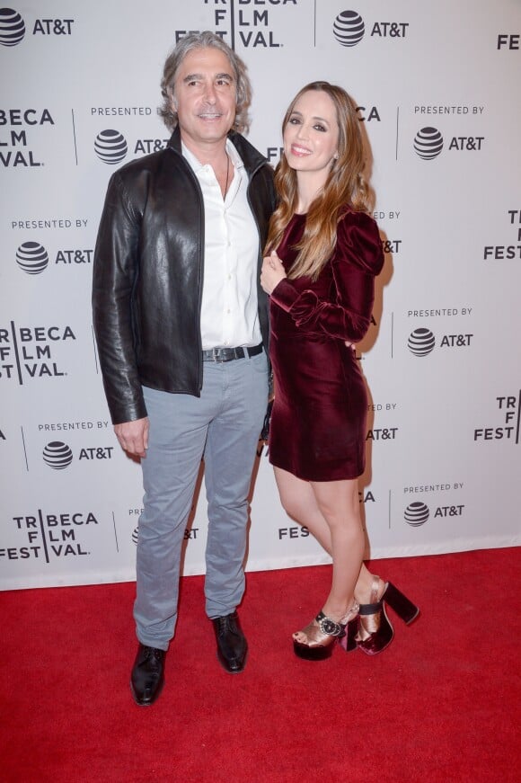 Eliza Dushku et Peter Palandjian à la première du film "Mapplethorpe" lors du Festival de Tribeca à New York le 22 avril 2018.