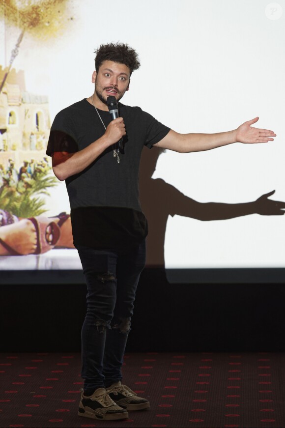 Kev Adams lors de l'avant-première d'"Alad'2" à Compiègne le 27 août 2018.