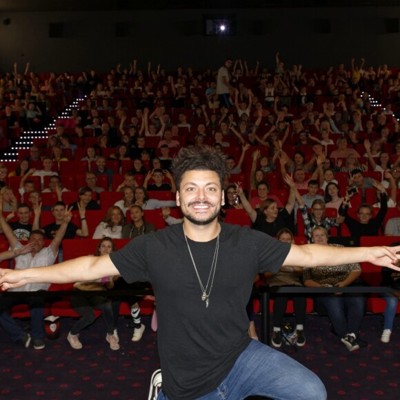 Kev Adams lors de l'avant-première d'"Alad'2" à Compiègne le 27 août 2018.