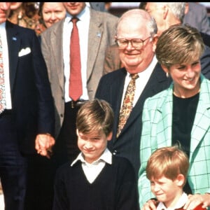 Lady Diana, le prince William et le prince Harry au Canada en octobre 1991.