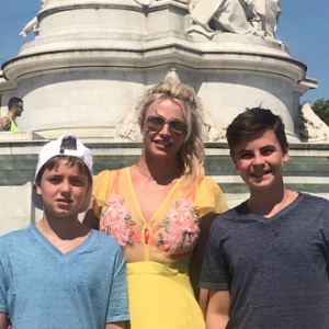 Britney Spears et ses fils Jayden et Sean. Août 2018.