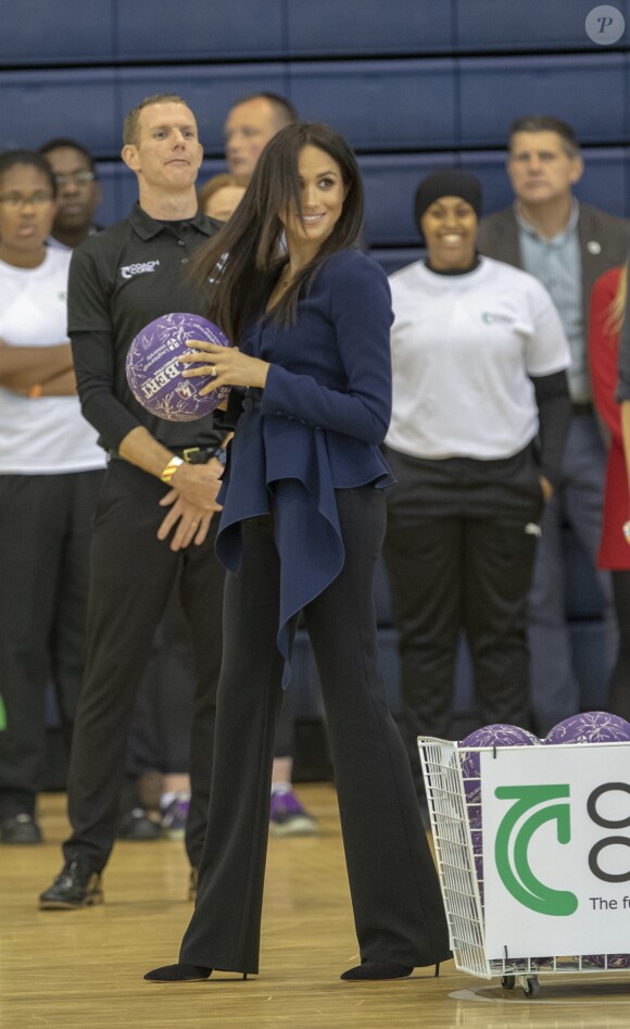 Le prince Harry et Meghan Markle, duchesse de Sussex ont pris part aux Coach Core Awards, cérémonie de récompenses précédée de quelques activités, à l'université de Loughborough (Leicestershire) le 24 septembre 2018.