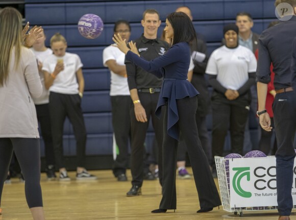 Le prince Harry et Meghan Markle, duchesse de Sussex ont pris part aux Coach Core Awards, cérémonie de récompenses précédée de quelques activités, à l'université de Loughborough (Leicestershire) le 24 septembre 2018.