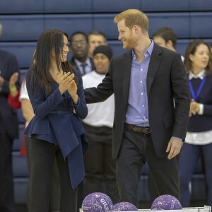 Le prince Harry et Meghan Markle, duchesse de Sussex ont pris part aux Coach Core Awards, cérémonie de récompenses précédée de quelques activités, à l'université de Loughborough (Leicestershire) le 24 septembre 2018.