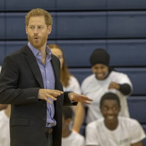 Le prince Harry et Meghan Markle, duchesse de Sussex ont pris part aux Coach Core Awards, cérémonie de récompenses précédée de quelques activités, à l'université de Loughborough (Leicestershire) le 24 septembre 2018.