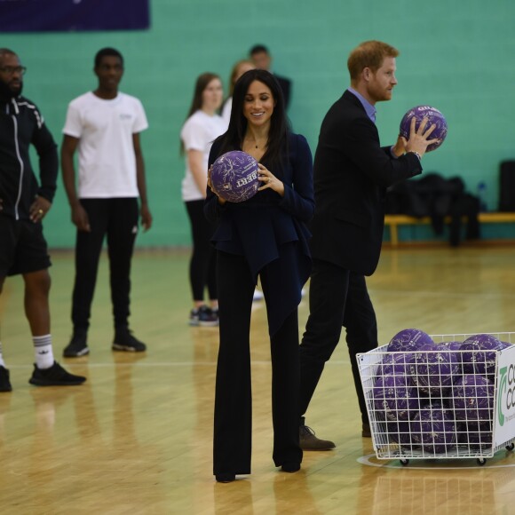 Le prince Harry et Meghan Markle, duchesse de Sussex ont pris part aux Coach Core Awards, cérémonie de récompenses précédée de quelques activités, à l'université de Loughborough (Leicestershire) le 24 septembre 2018.