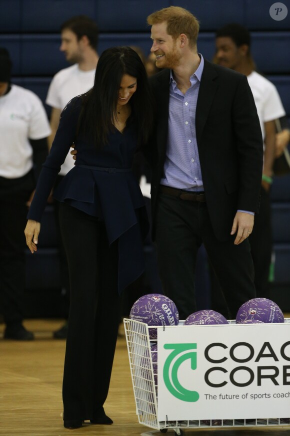 Le prince Harry et Meghan Markle, duchesse de Sussex, assistaient le 24 septembre 2018 aux Coach Core Awards, cérémonie de récompenses précédée de quelques activités, à l'université de Loughborough (Leicestershire). 