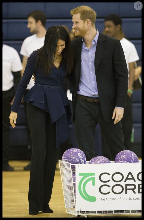 Le prince Harry et Meghan Markle, duchesse de Sussex, assistaient le 24 septembre 2018 aux Coach Core Awards, cérémonie de récompenses précédée de quelques activités, à l'université de Loughborough (Leicestershire). 