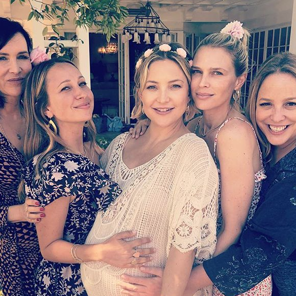 Kate Hudson et ses amies fêtent l'arrivée prochaine de sa fille, à Los Angeles le 23 septembre 2018.