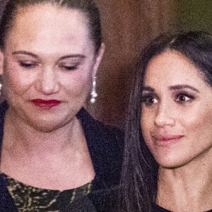 Meghan Markle, duchesse de Sussex, inaugure l'exposition "Oceania" le 25 septembre 2018 à Londres.