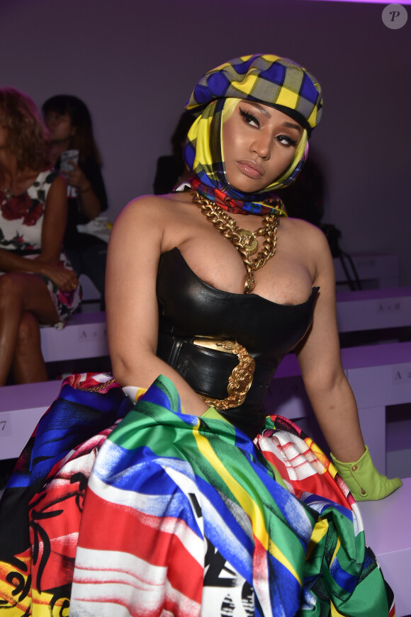 Nicki Minaj lors du défilé Versace "Collection Prêt-à-Porter Printemps/Eté 2019" lors de la Fashion Week de Milan, Italie, le 21 septembre 2018.